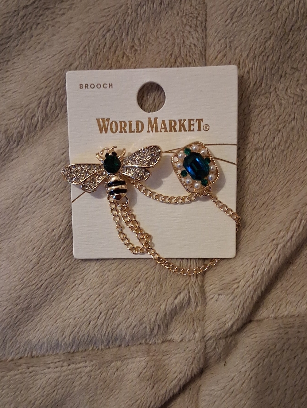 Bumblebee Pin - Picture 3 of 3